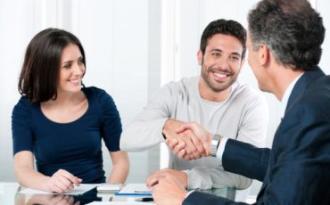 Persuading-Customers